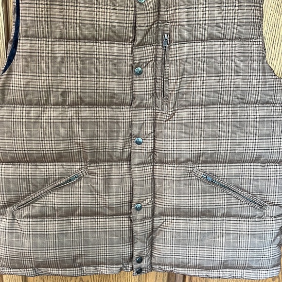 Cremiuex 38 brown plaid vest.  Size XL - Picture 4 of 9